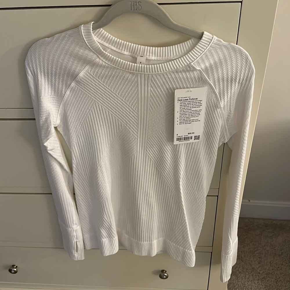 Long sleeved white lululemon top